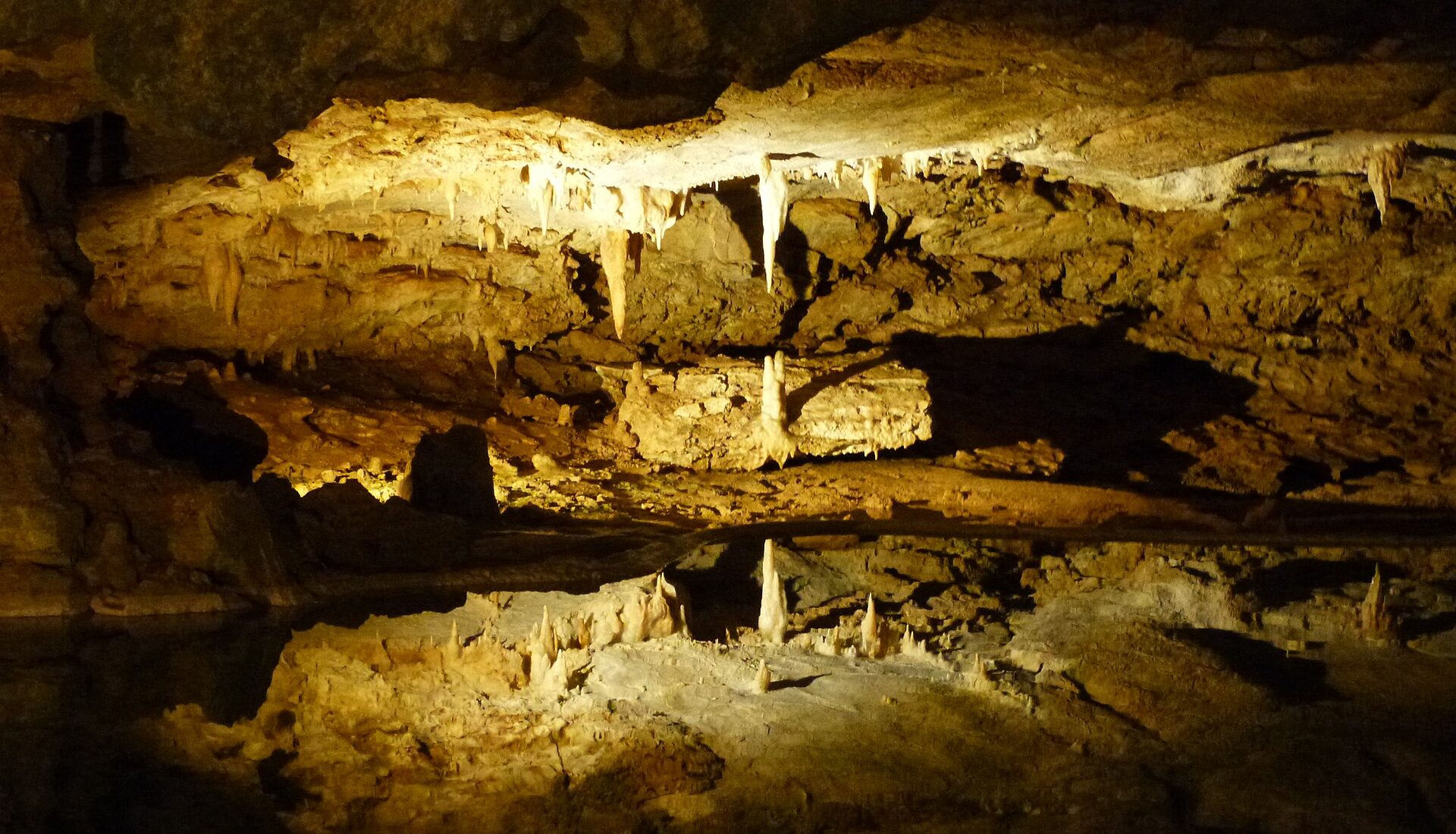The chasm from the rim